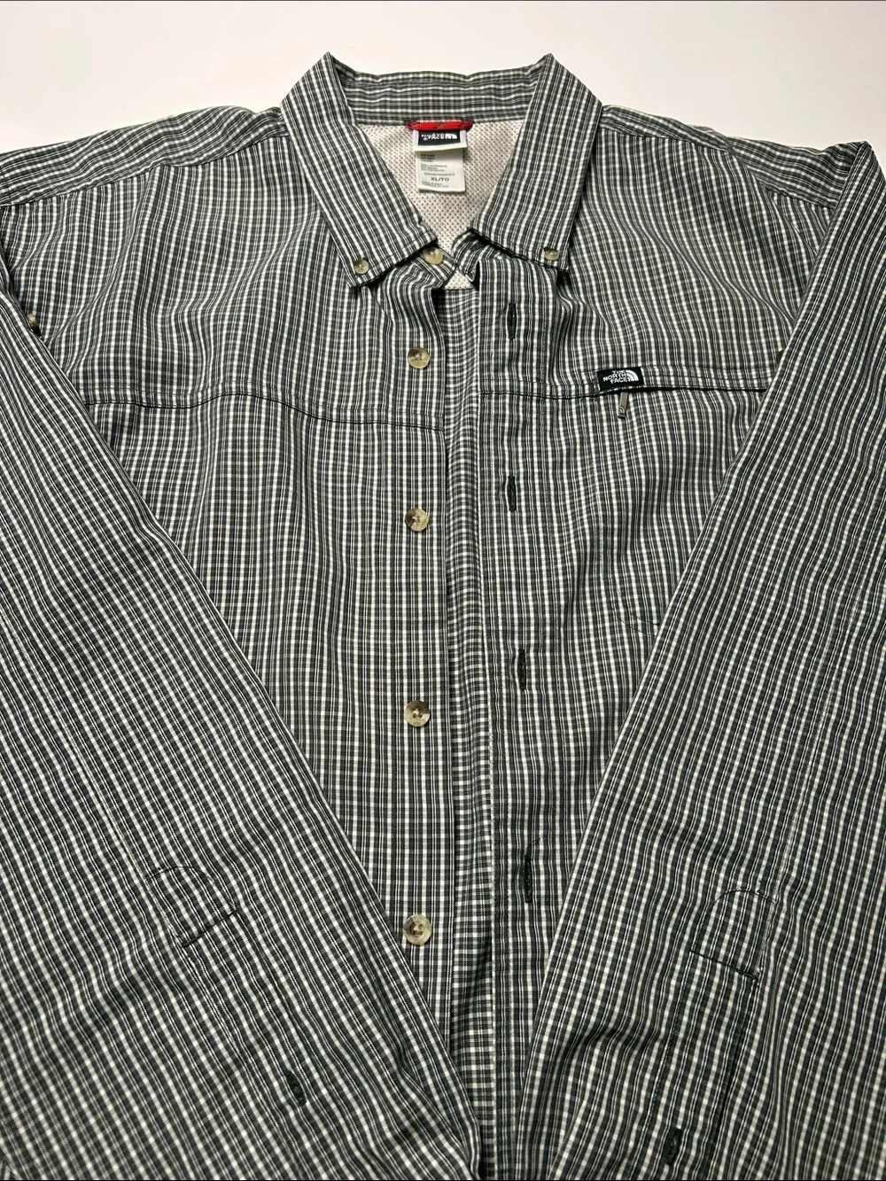 The North Face Men’s XL Green and White Plaid Button-Up Shirt